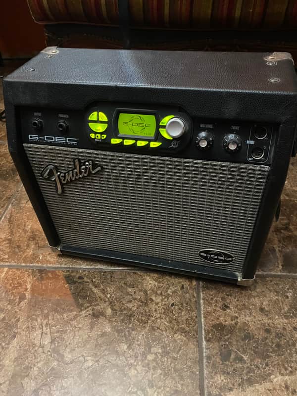 Fender G-DEC Guitar Digital Entertainment Center 15-Watt 1x8" Guitar Practice Amp 2005 - 2010 - Black image 1