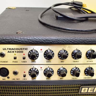 Behringer Ultracoustic ACX1000 2x60-Watt Acoustic Guitar Amp w/ Footswitch image 4