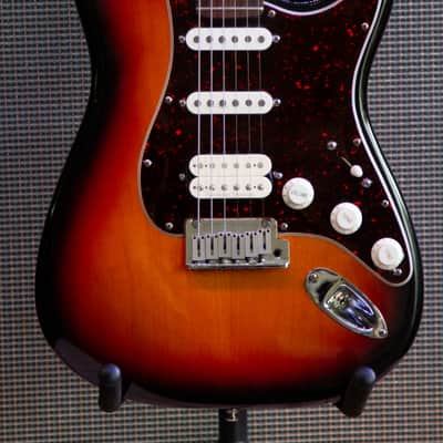 Fender US Lone Star Strat 1997 - Sunburst image 3
