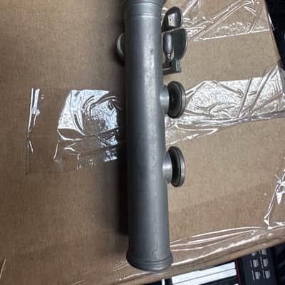 Bundy Flute Made By Selmer In Indiana / 54565 - Student Model image 7