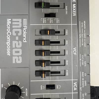 Roland MC-202 MicroComposer 1983 - 1985 - Gray image 2