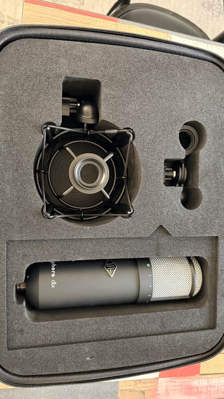 Universal Audio Sphere DLX Large Diaphragm Modeling Microphone 2023 - Present - Black image 1