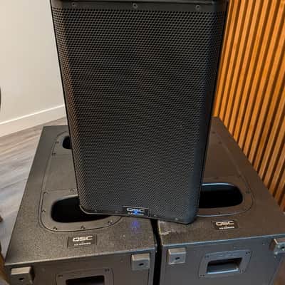 QSCK12.2 12'' Active 2-Way Loudspeaker (Pair), QSC KS112 Powered Subwoofer (pair), 2 Mounting Poles image 22