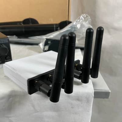 Audio Technica ATW-1422 Wireless System - Black - w/ Box image 6