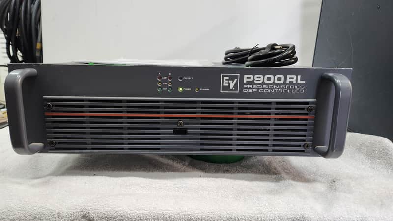 Electro/Voice (Dynacord)  P-900 Power Amp 2 x 450 Watts 4Ω, Precision Series Power Amplifier ,In good condition,  Made in Germany image 1
