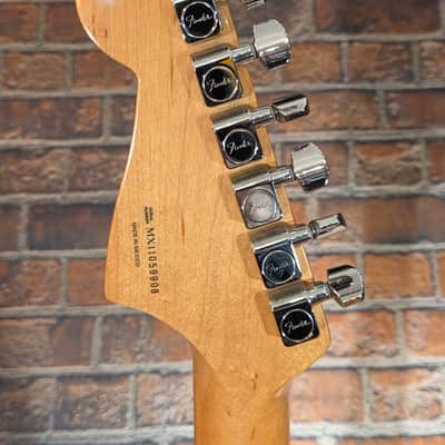 Fender Blacktop Jazzmaster HS 3-Color Sunburst image 18