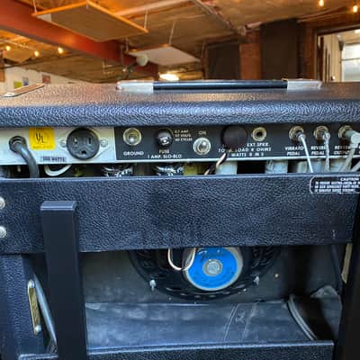 Fender Princeton Reverb 15-Watt 1x10" Guitar Combo 1970 - 1976 - Silverface image 3