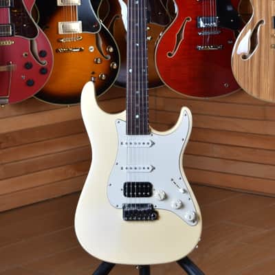 Agostin Custom Classic S Vintage White image 1