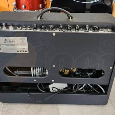 Fender Hot Rod Deluxe image 6