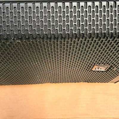 Electro Voice (EV) ELX200 Powered Single 12" Two-Way Loudspeaker 90 x 60 Degree Coverage Pattern image 13