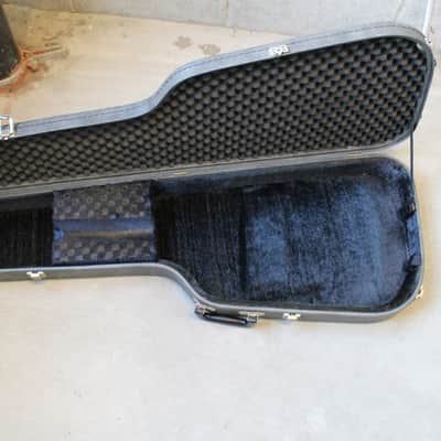 Ibanez RoadStar II / Blazer Guitar Hardshell Chainsaw Case Gray