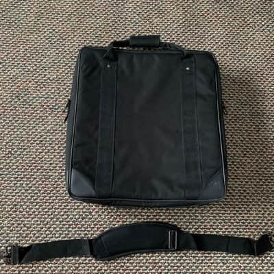 MACKIE NYLON PADDED MIXER BAG (WHAT MODEL?) APPRX. 19in x 18in x 5in/MAKE OFFER! image 2