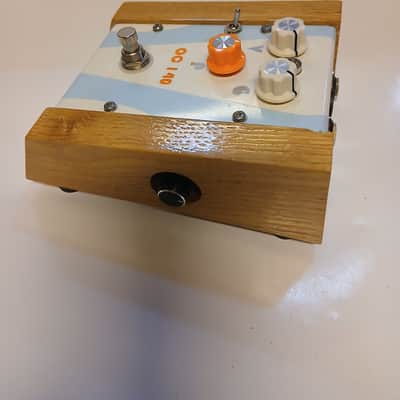 Plurasculp plurabender Plura Bender NPN – OC140 Germanium Fuzz (Handbuilt, External Bias Control) 2026 - Alumium wood and perspex image 2