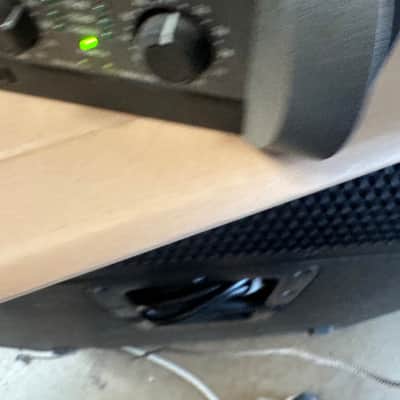 QSC PLX2402 Power Amplifier image 6