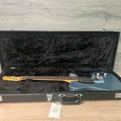 Fender Chrissie Hynde Telecaster - Iced Blue Metallic w/ Hard Case #2885 image 21