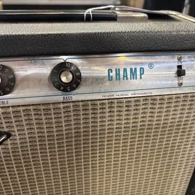 1974 Fender Champ 1x8 Combo image 3