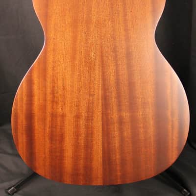 Martin 000-10e Retro Road Series Acoustic Electric Guitar Natural w/Soft Case image 4