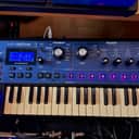 Novation MiniNova 37-Key 18-Voice Synthesizer 2012 - Present - Blue