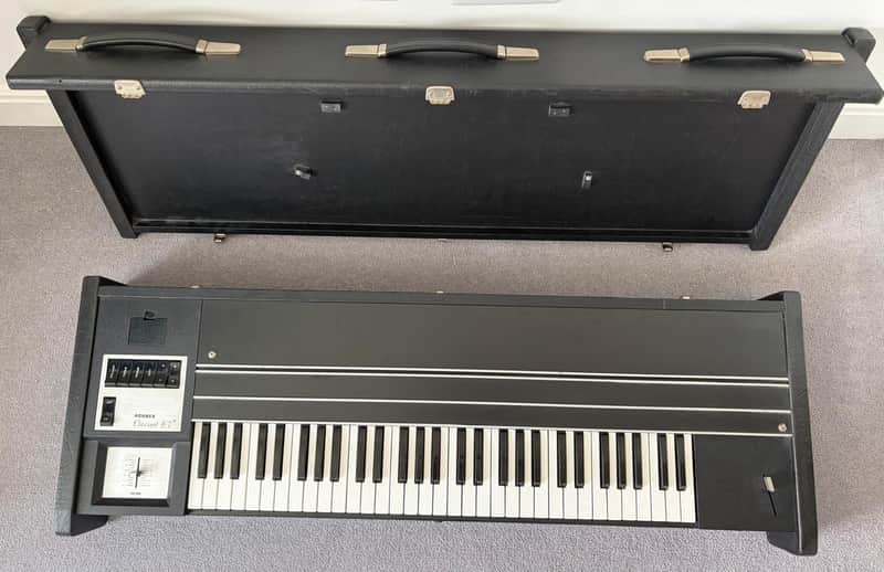 Hohner Clavinet E7 1985. Black. A1 Condition. Serviced. 1 owner.