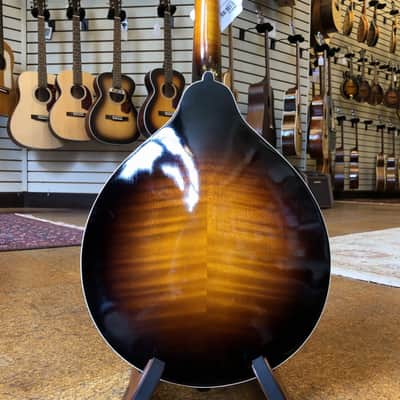 Kentucky KM-500 Artist German Spruce/Alpine Maple A-Style Mandolin Sunburst w/Padded Gig Bag image 3