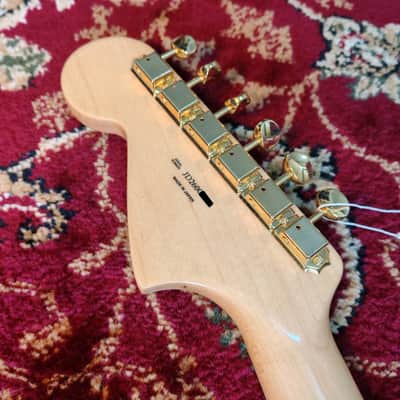 *NEW IN BOX* 2026 Fender Japan Limited Edition Traditional Collection, 60's Jaguar Black Pearl Gold with Matching Headstock, MIJ JD26 image 4