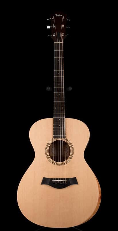 Taylor Academy 12e Left-Handed Acoustic Electric Guitar WIth Gig Bag