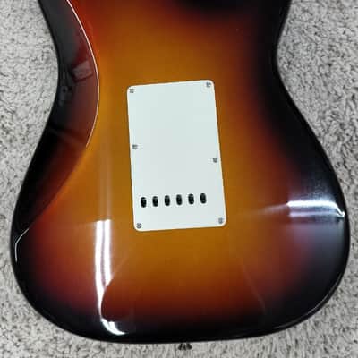 Mint Fender American Vintage II 1961 Sunburst Stratocaster Lefty Guitar w/Hard Case image 10