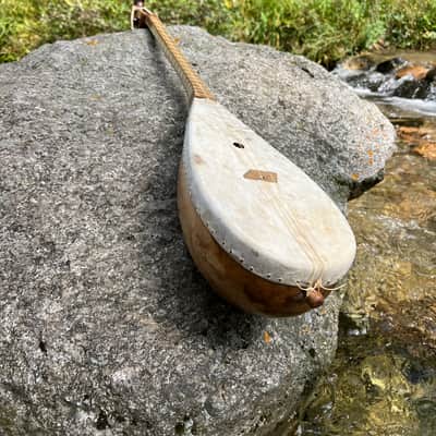 Handcrafted Altai Tovshuur Traditional Mongolian Musical Instrument 2024 image 1