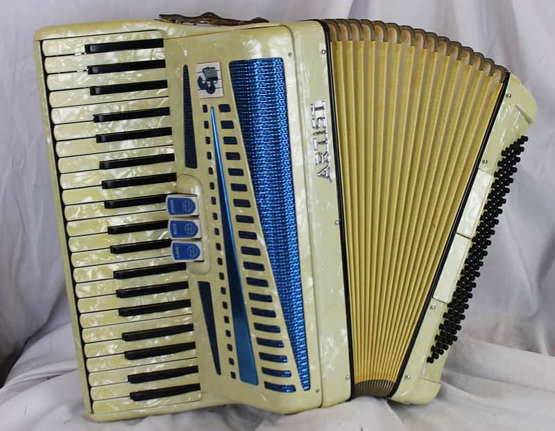 8117 - Ivory Sapphire Artist Piano Accordion LM 41 120 image 1