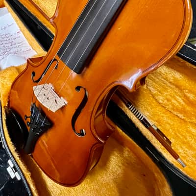 Suzuki Violin 1/4 image 11