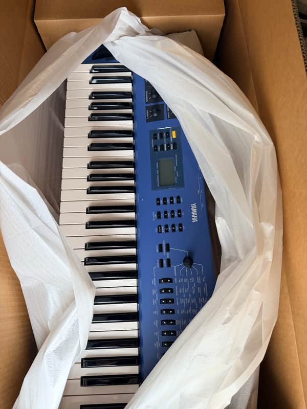 Yamaha Cs1X