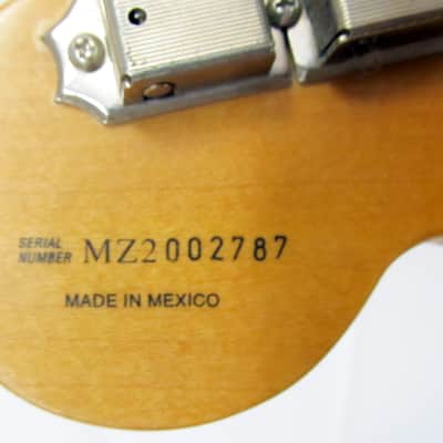 Used Fender Limited Edition Tom DeLonge Signature Stratocaster Surf Green See Photos and Description VGC image 6
