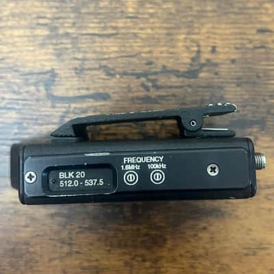 Lectrosonics UM400A Digital Hybrid UHF Transmitter – Block 20 – 512.000–537.500 MHz image 3