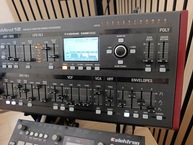 Behringer DeepMind 12D Desktop 12-Voice Polyphonic Analog Synth Module 2016 - Present - Black image 1