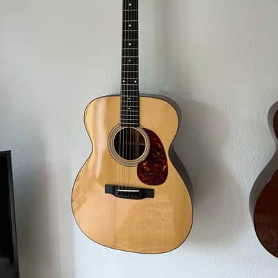 Eastman E6 OM: Full Nitro + Additional Atkin Pickguard + Original Hardshell Case image 3