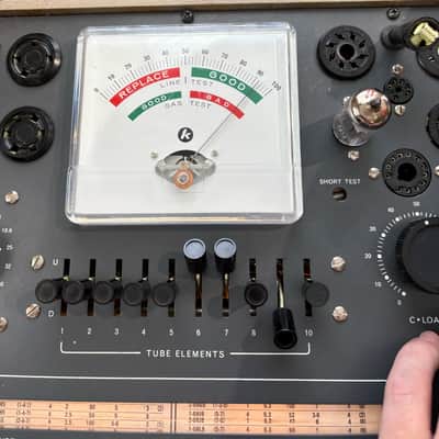 RCA 7025 Vacuum Tube Circa-1960s-1970s-Glass image 3