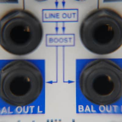Intellijel Audio Interface Eurorack Module w/ Patch Cables #58593 image 11