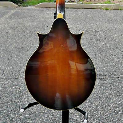 Vintage Martin Sigma SM-30 Mandolin with Hardshell Case - Made in Japan - PV Music String Shop Inspected, Setup with New Strings and Tested - Excellent Playing / Sounding Mandolin - Excellent Condition image 4