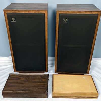 Cerwin Vega D3 3-Way 10" Speakers w/ Stands - 1980s - Beautiful Pair Bild 22