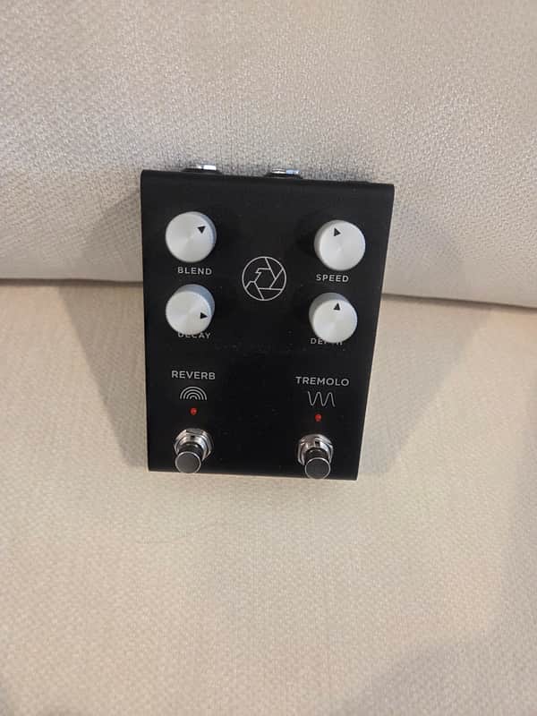 Milkman F-Stop Reverb/Tremolo EXCELLENT - FREE SHIP!!