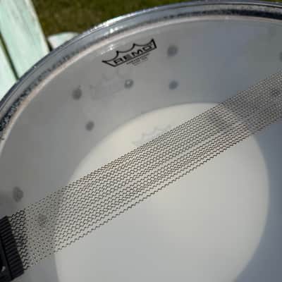 Gretsch 4102 Renown 14x5.5" 8-Lug Snare Drum with Round Badge 1958 - 1966 Tri-Tone Blue and Silver image 11