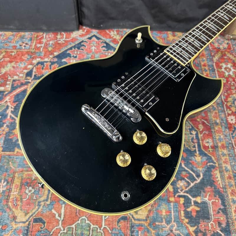 1977 Yamaha SG700 Black