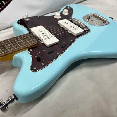 Squier Jazzmaster Doublecut Electric Guitar image 20