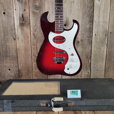 Silvertone Model 1457 With Tremolo Model Amp In Case - 1964 image 2