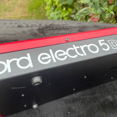 Nord Electro 5D SW73 Semi-Weighted 73-Key Digital Piano 2015 - 2018 - Red image 10