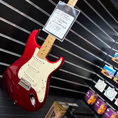Fender American Special 2009 - Candy Apple Red image 2