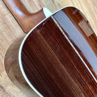 Martin Standard Series D-28 Natural image 15