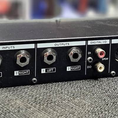 TC ELECTRONIC C300 DUAL STEREO GATE / COMPRESSOR 2000S SILVER Bild 2