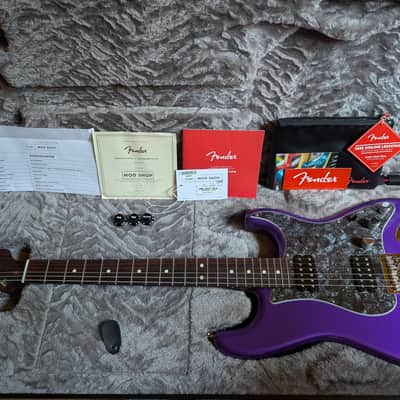Fender Mod Shop Stratocaster Plum Metallic like American Pro image 2