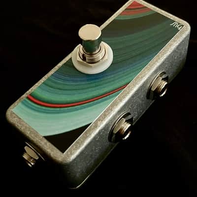 Saturnworks Horizontal True Bypass Looper Single Loop Switch Pedal with Neutrik Jacks - Handcrafted in California image 1